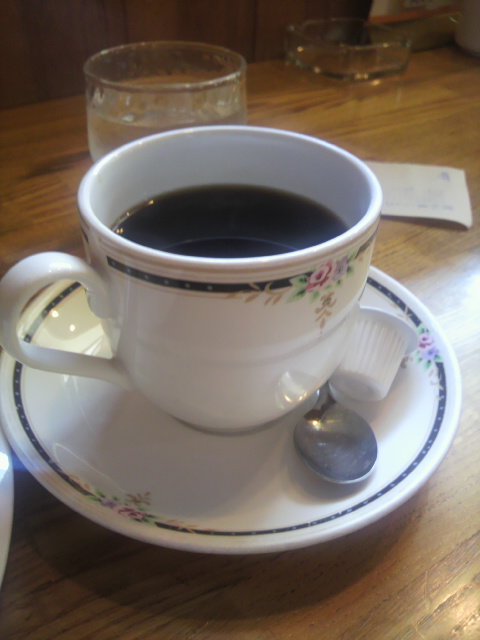 ちいさなコーヒーやさんのレポート写真2（ポニョ）