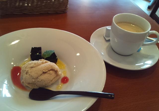 洋食 MOQLENのレポート写真3（レッツなシニア）