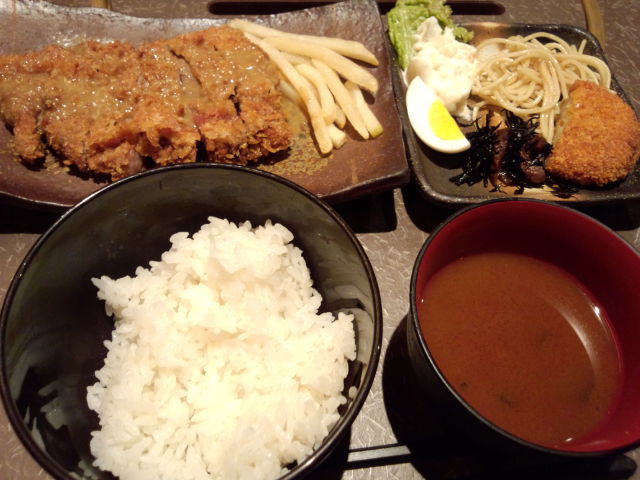 焼肉 天馬のレポート写真1（ｱﾔｺｼﾞｬﾊﾟﾝ）