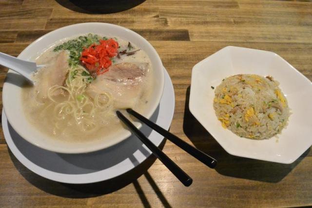 博多ラーメン まっしぐらへのレッツなシニアさんのレビュー写真