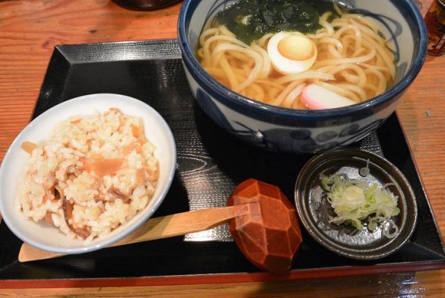 手打ちうどん 一品料理 月うさぎへのレッツなシニアさんのレビュー写真