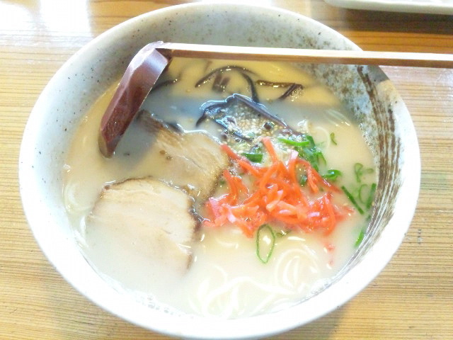ラーメン屋 イマカツのレポート写真1（める）