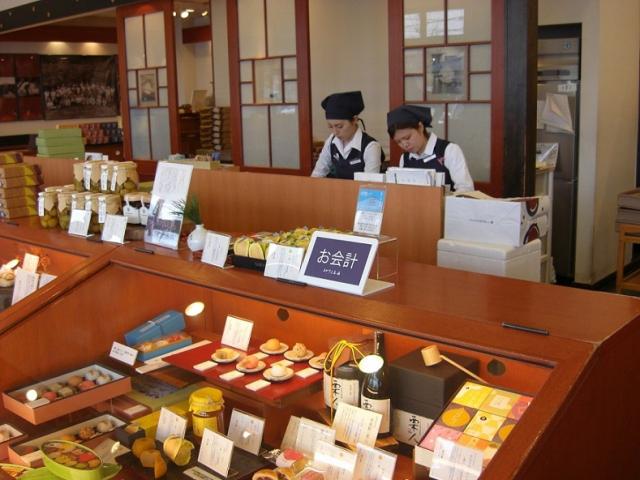 恵那川上屋 瑞浪店のレポート写真4（瀬戸の人）
