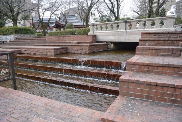 ロボット水門へのレッツなシニアさんのレビュー写真