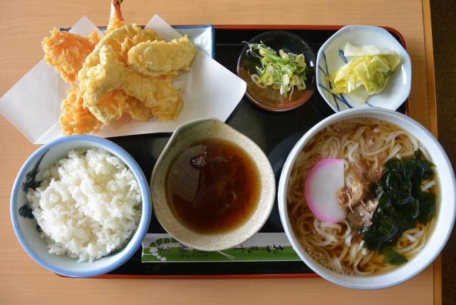 お食事処 勝美へのレッツなシニアさんのレビュー写真