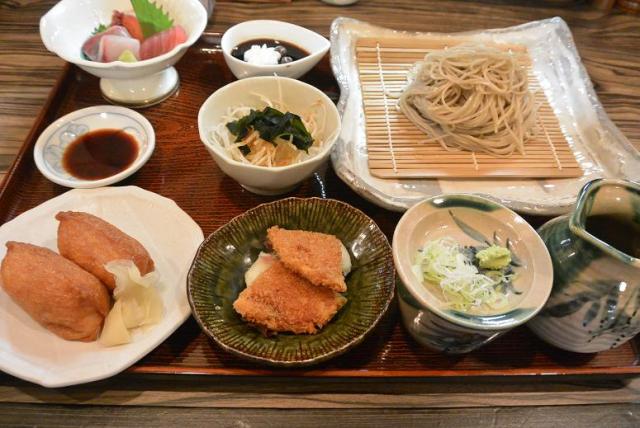 そば居酒屋 楽へのレッツなシニアさんのレビュー写真