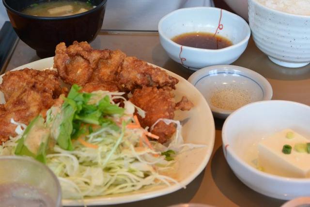 やよい軒 岐阜柳津店へのレッツなシニアさんのレビュー写真