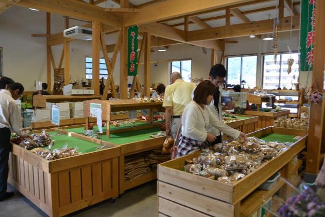 やまとの朝市へのレッツなシニアさんのレビュー写真