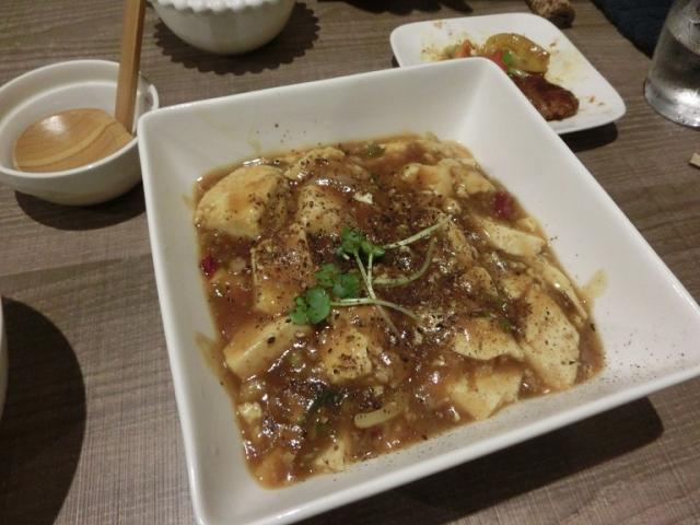 中華料理屋 登竜門+cafeのレポート写真1（レッツなミドル）