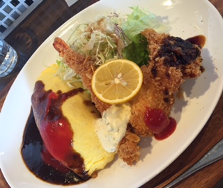 洋食 おかだのレポート写真1（結衣）