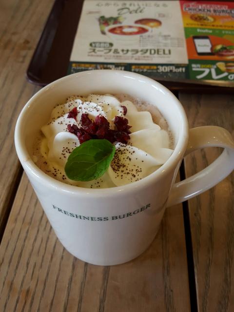 FRESHNESS BURGER モレラ岐阜店のレポート写真1（mogu）