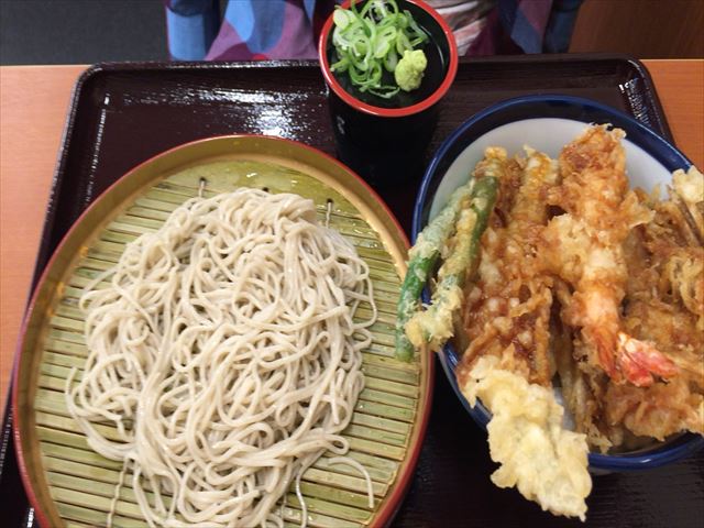 天丼てんや　大垣寺内町店へのレッツなシニアさんのレビュー写真
