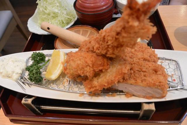 とんかつ海老かつ幸せや 今渡店へのレッツなシニアさんのレビュー写真