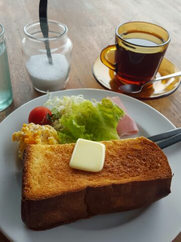 カフェとカバンのレポート写真3（mogu）