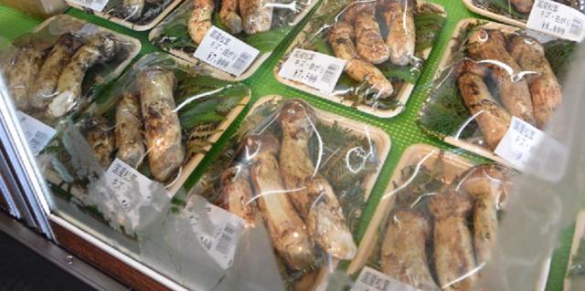 マルキク松茸店へのレッツなシニアさんのレビュー写真