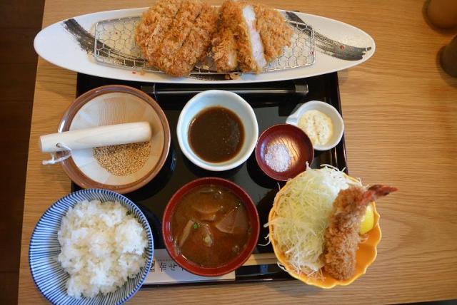 やわらかとんかつ 幸せや 則武店のレポート写真3（レッツなシニア）