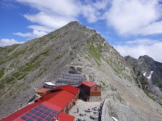 穂高岳山荘へのにしこさんのレビュー写真