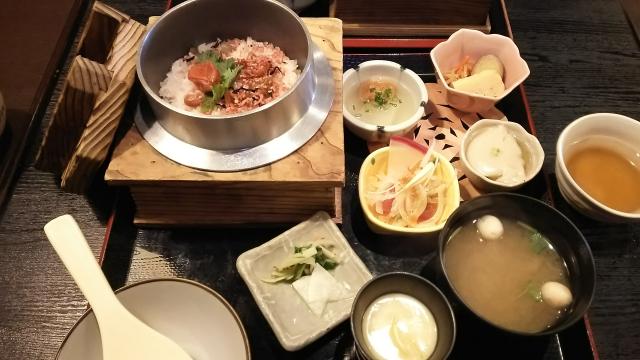 宇留摩庵 一服茶屋 花の木へのめるさんのレビュー写真