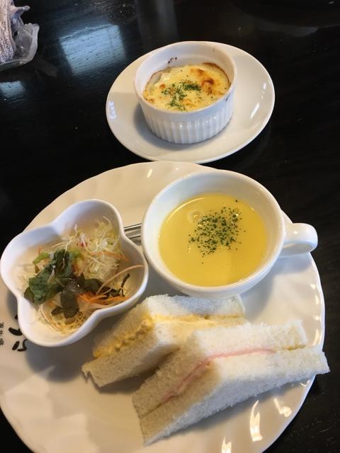 マロンさんが投稿した珈琲屋らんぷ 茜部店の口コミ写真1枚目