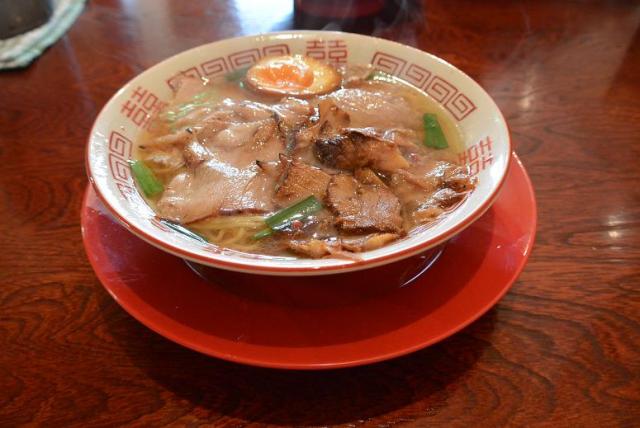 焼豚ラーメン 三條へのレッツなシニアさんのレビュー写真