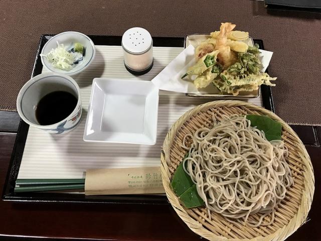 御そば ひな家 珍竹林のレポート写真1（瀬戸の人）