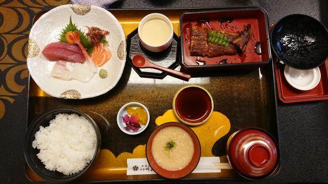 本家 和食処 川喜 美濃加茂店のレポート写真1（レッツなミドル）