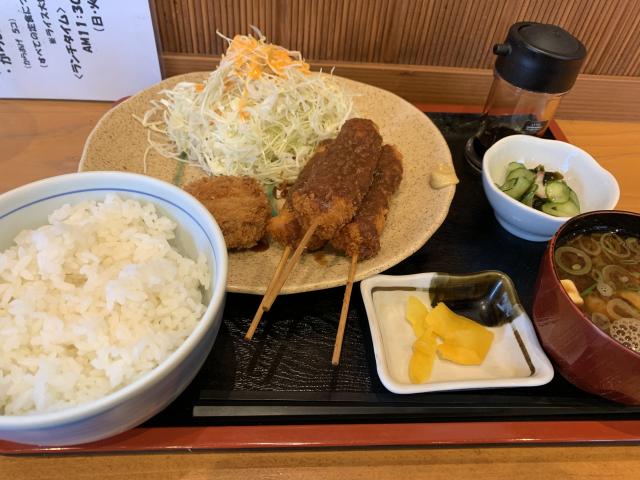 やきとり 串麿のレポート写真1（ポニョ）