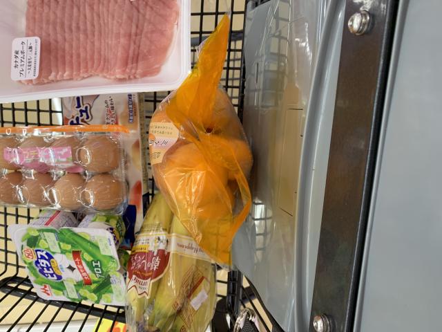 カネスエ 笠松店のレポート写真1（ポニョ）