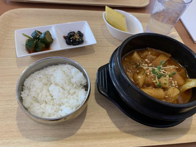 韓流酒場 ソンヨンのレポート写真1（ポニョ）