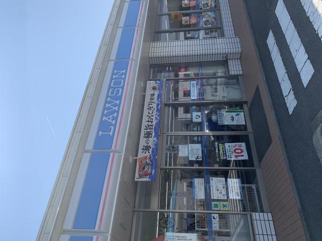 LAWSON 岐阜石谷店のレポート写真3（ポニョ）