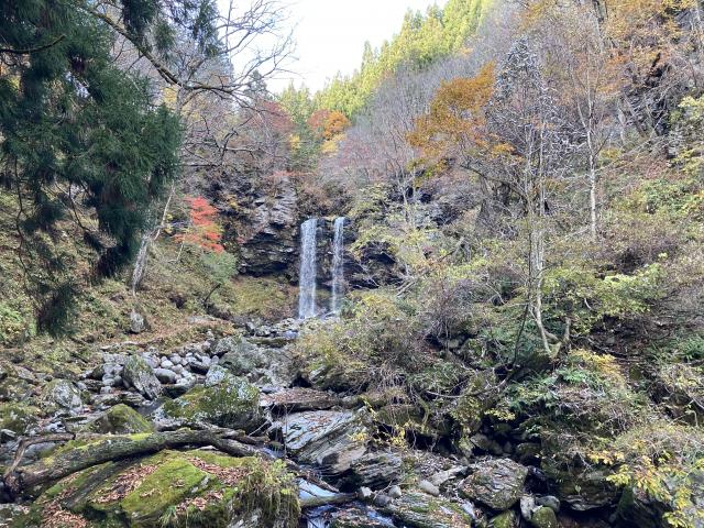 奥長良川県立自然公園 夫婦滝へのまなみさんのレビュー写真