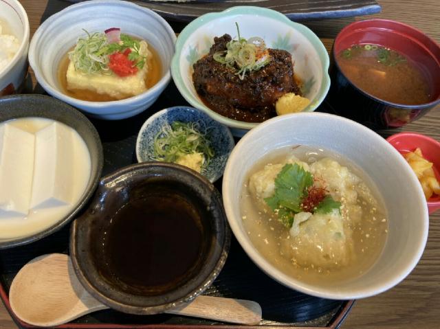 酒菜食菜 しのえもんのレポート写真1（えころん）