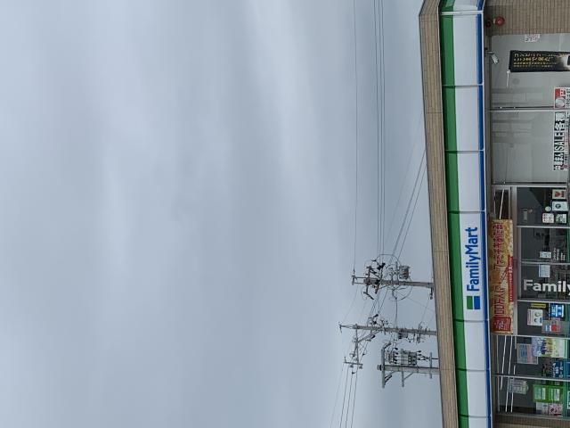Family Mart 神戸やなぜ店へのポニョさんのレビュー写真