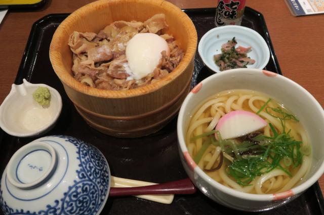 おひつごはん四六時中 マーサ21岐阜店のレポート写真1（みずほのトヤマ）
