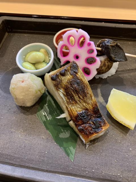 旬菜粋処 ゆうたんのレポート写真1（ポニョ）