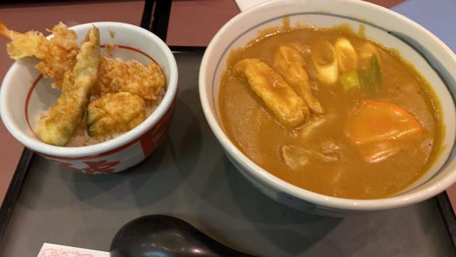 若鯱家 MEGAドン・キホーテ美濃加茂店のレポート写真1（ちぃーたん）