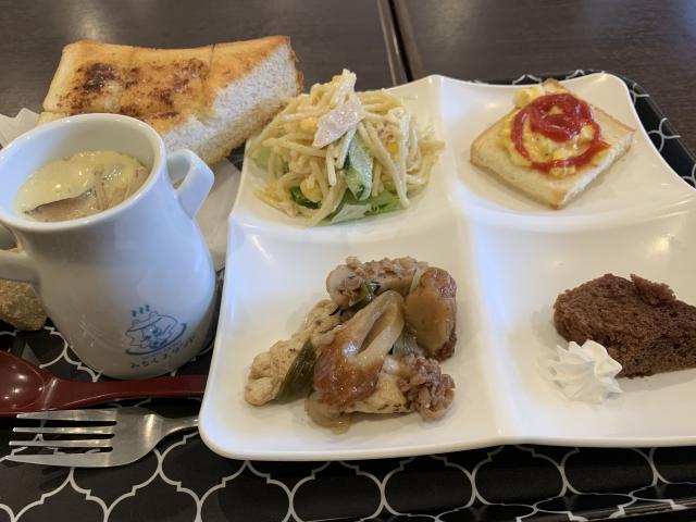 カフェ華のレポート写真1（ポニョ）