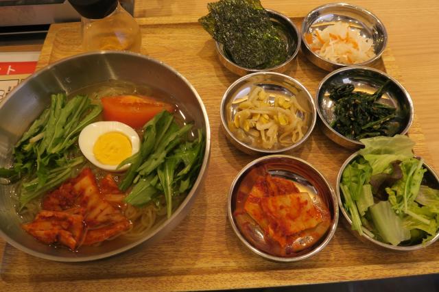 焼肉ざんまい じゅうじゅう家 朝日大学前店のレポート写真1（みずほのトヤマ）