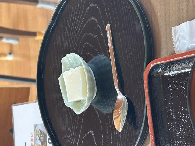 アートの昼ごはんへのポニョさんのレビュー写真
