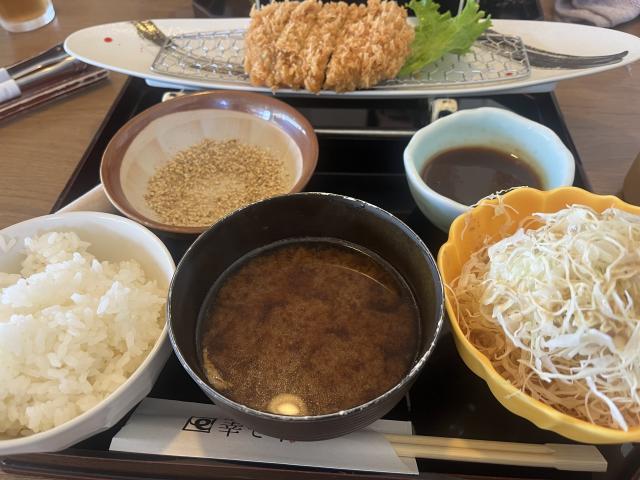 やわらかとんかつ 幸せや 則武店へのまなみさんのレビュー写真