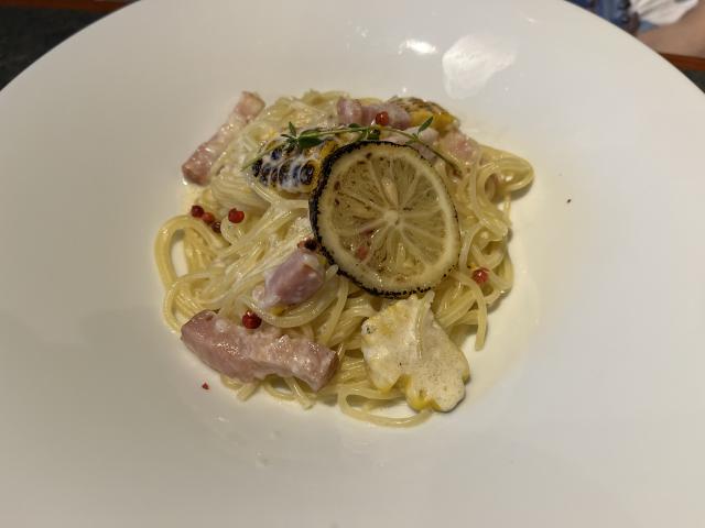 1Place cafe 各務原店へのえころんさんのレビュー写真