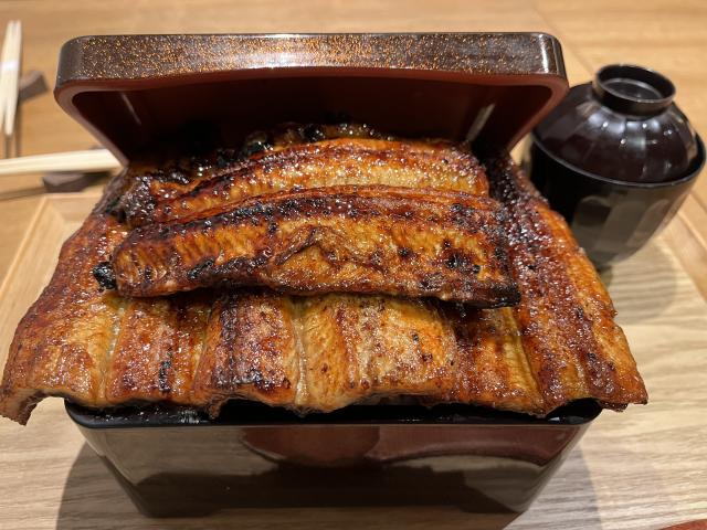 くろ義へのえころんさんのレビュー写真