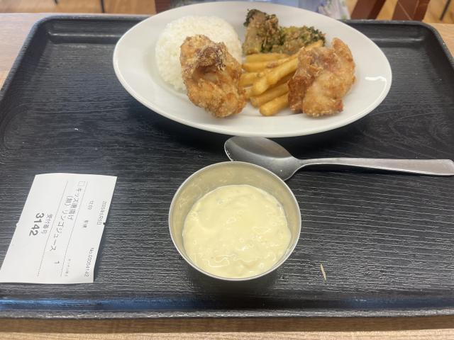 市役所大食堂へのまなみさんのレビュー写真