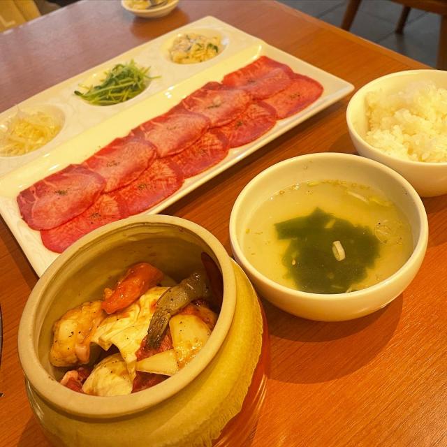 炭火焼肉・冷麺 めいらく苑 入舟町のレポート写真4（岐阜の食いしん坊担当）