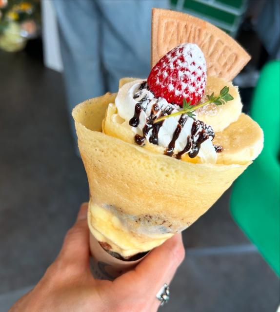 BLUE MOON(クレープ・糸ピンス)への岐阜の食いしん坊担当さんのレビュー写真