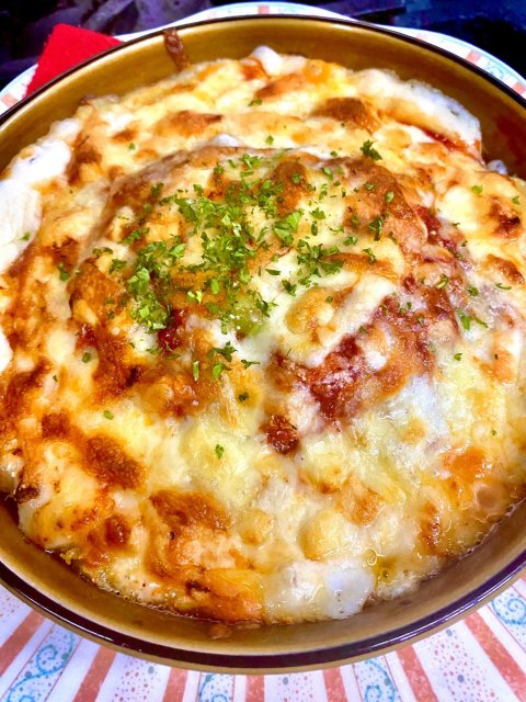 ハンバーグのトマト煮込みグラタン