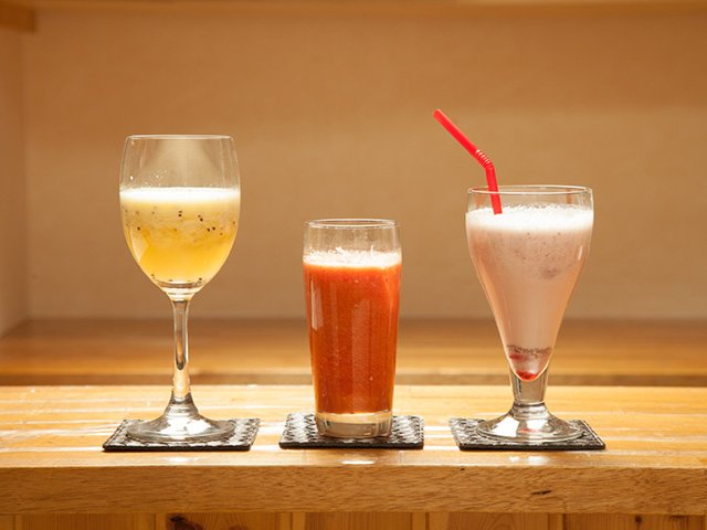 レッドアイをはじめ、オリジナルカクテルや定番カクテルなど、女性に人気なおしゃれなカクテルがいっぱい！