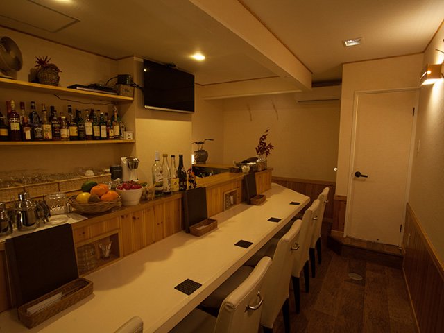 初めての方も入りやすい明るい雰囲気。