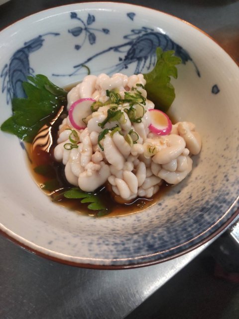 本日のおすすめをぜひ店主に聞いてみて欲しい