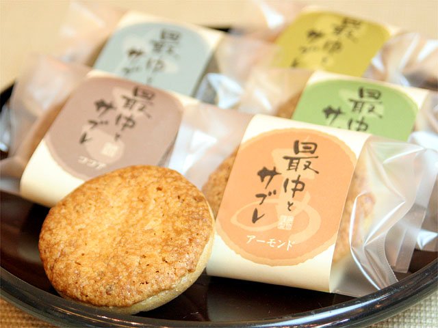 洋菓子？和菓子？「最中とサブレ」